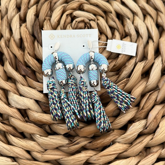 NWT Kendra Scott Drop Earrings - Picture 2 of 5